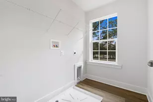 328 Ridge Rd, Washington Grove, MD 20880 - Photo 33