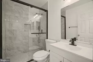 14805 Strawberry Ln, Burtonsville, MD 20866 - Photo 19