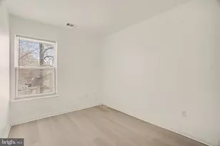 14805 Strawberry Ln, Burtonsville, MD 20866 - Photo 17