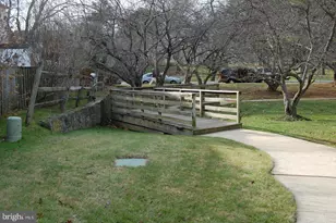 9 Hibiscus Ct, Gaithersburg, MD 20878 - Photo 19