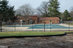 9 Hibiscus Ct, Gaithersburg, MD 20878 - Photo 15