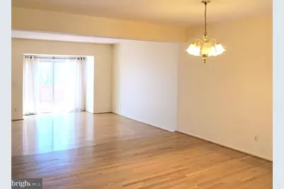 886 New Mark Esplanade, Rockville, MD 20850 - Photo 3