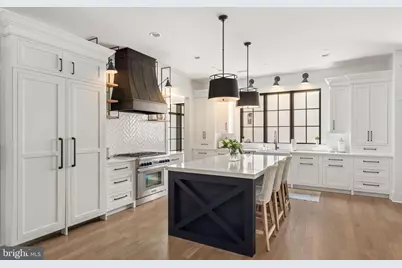 8512 Horseshoe Lane, Potomac, MD 20854 - Photo 5