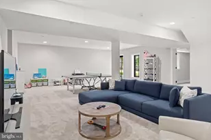 8512 Horseshoe Ln, Potomac, MD 20854 - Photo 37