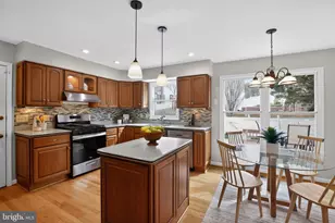 12413 Olivewood Pl, Silver Spring, MD 20904 - Photo 9