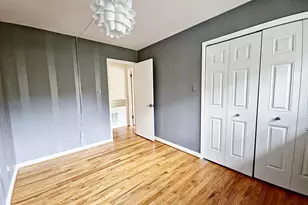 8 Gruenther Ct, Rockville, MD 20851 - Photo 17