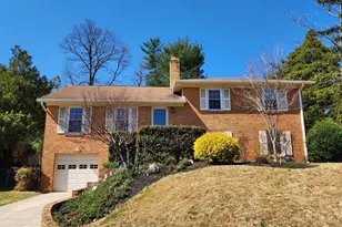 10706 Stoneyhill Dr, Silver Spring, MD 20901 - Photo 1
