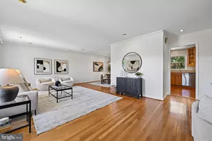 10706 Stoneyhill Dr, Silver Spring, MD 20901 - Photo 3