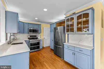 19355 Frenchton Place, Montgomery Village, MD 20879 - Photo 13