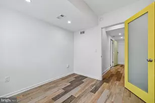 929 Farm Haven Dr, Rockville, MD 20852 - Photo 35