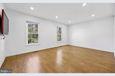 929 Farm Haven Drive, Rockville, MD 20852 - Photo 41