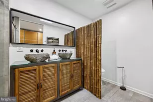 929 Farm Haven Dr, Rockville, MD 20852 - Photo 29