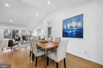 929 Farm Haven Drive, Rockville, MD 20852 - Photo 9