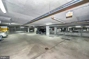 11710 Old Georgetown Rd, Rockville, MD 20852 - Photo 59