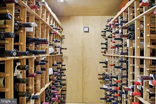 9939 Bentcross Dr, Potomac, MD 20854 - Photo 7