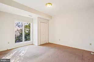 9939 Bentcross Dr, Potomac, MD 20854 - Photo 49