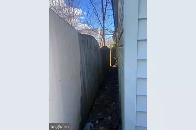 10149 Sutherland Road, Silver Spring, MD 20901 - Photo 7