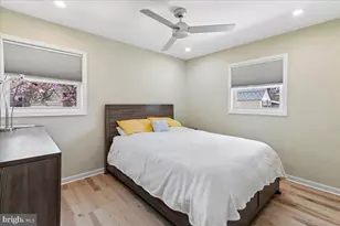 1405 Matthews Dr, Rockville, MD 20851 - Photo 13