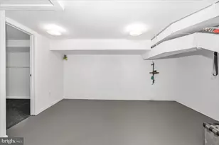 11852 Huggins Dr, Silver Spring, MD 20902 - Photo 35