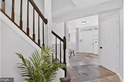 5429 Whitley Park Terrace, Bethesda, MD 20814 - Photo 3