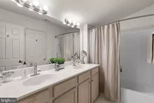 353 Alfandre Mews, Gaithersburg, MD 20878 - Photo 29