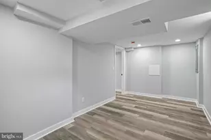 2707 Urbana Dr, Silver Spring, MD 20906 - Photo 47