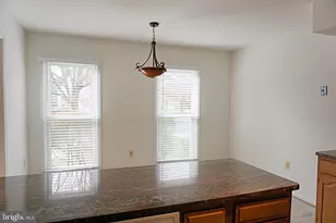 12103 Gatewater Dr, Potomac, MD 20854 - Photo 7