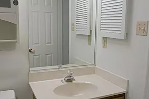 12103 Gatewater Dr, Potomac, MD 20854 - Photo 37