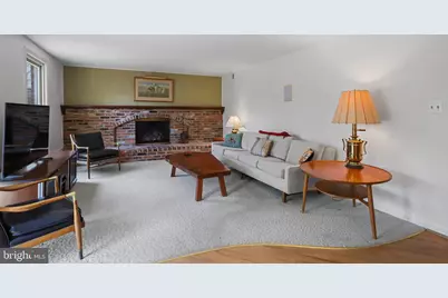 11209 Farmland Drive, Rockville, MD 20852 - Photo 15