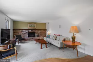 11209 Farmland Dr, Rockville, MD 20852 - Photo 15