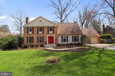 11209 Farmland Drive, Rockville, MD 20852 - Photo 3