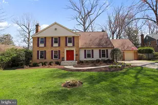 11209 Farmland Dr, Rockville, MD 20852 - Photo 3