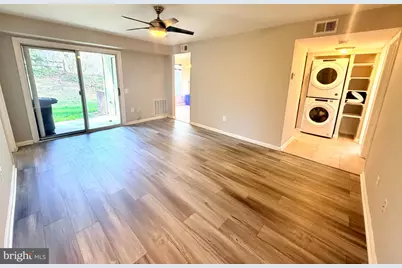 20248 Shipley Terrace #102, Germantown, MD 20874 - Photo 3