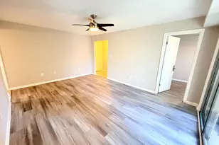 20248 Shipley Terrace, Germantown, MD 20874 - Photo 5