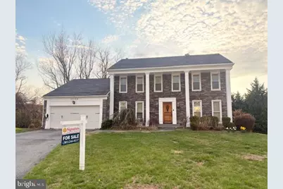 17104 Laburnum Ct, Rockville, MD 20855 - Photo 1