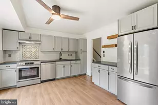 1400 Stratton Dr, Rockville, MD 20854 - Photo 11
