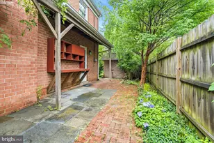 1400 Stratton Dr, Rockville, MD 20854 - Photo 29