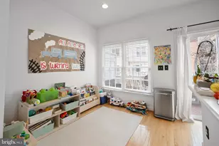 519 Casey Ln, Rockville, MD 20850 - Photo 13