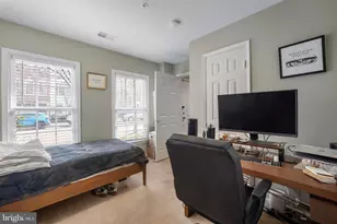 519 Casey Ln, Rockville, MD 20850 - Photo 33