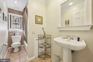5805 Marbury, Bethesda, MD 20817 - Photo 33