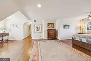 5805 Marbury, Bethesda, MD 20817 - Photo 39