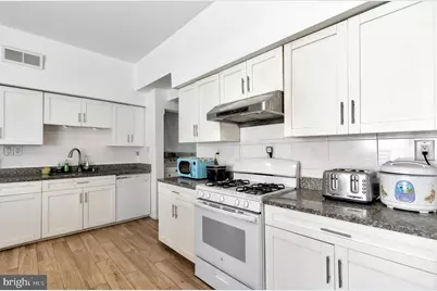 403 N Horners Lane, Rockville, MD 20850 - Photo 9