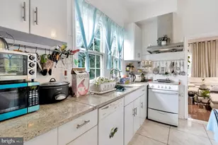 403 N Horners Ln, Rockville, MD 20850 - Photo 21