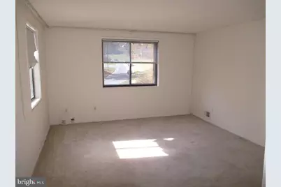 19601 Sparr Spring Road, Gaithersburg, MD 20886 - Photo 17