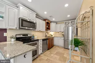 18702 Ginger Ct, Germantown, MD 20874 - Photo 3