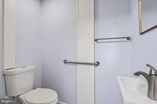 9852 Mainsail Dr, Gaithersburg, MD 20879 - Photo 31