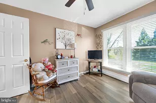 26800 Howard Chapel Dr, Damascus, MD 20872 - Photo 17