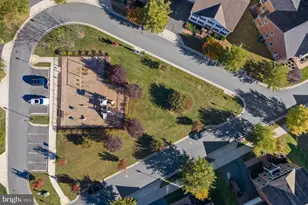 415 Greenebaum Ln, Gaithersburg, MD 20878 - Photo 77