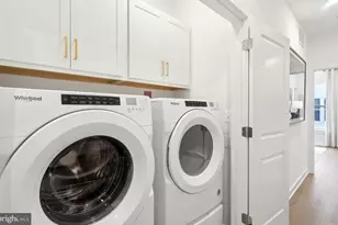 2006 Henson Norris St, Rockville, MD 20850 - Photo 19