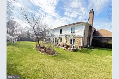 9809 Hall Road, Potomac, MD 20854 - Photo 21